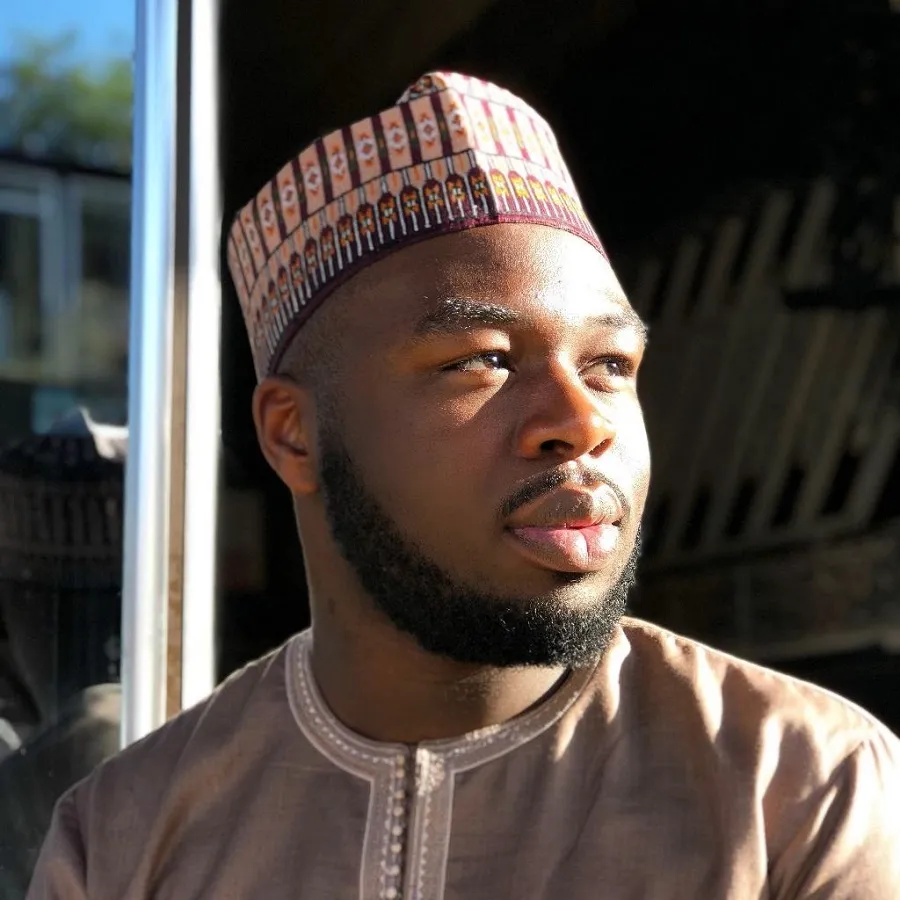 Colour head and shoulders photo of Imam Mustafa Briggs