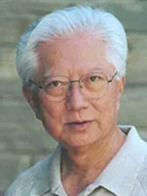 Colour head and shoulders photo of Rev. Professor Choan-Seng Song